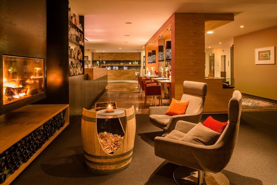 Bar/lounge