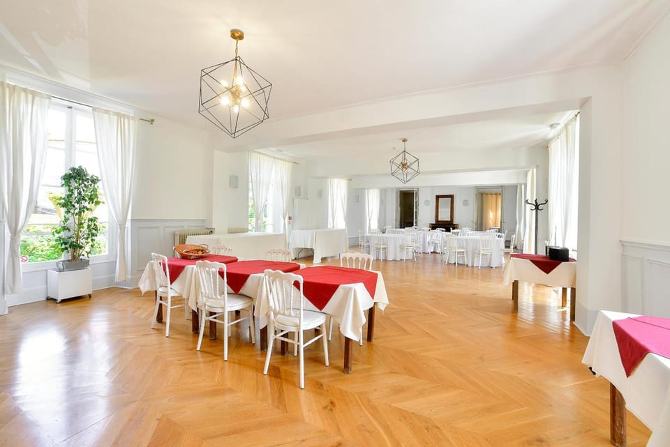 Hotellerie Nouvelle de Villemartin Hotel in Île-de-France