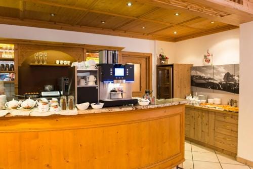 B&B MARINA contacless check in Hotel in Santa Cristina Gherdëina
