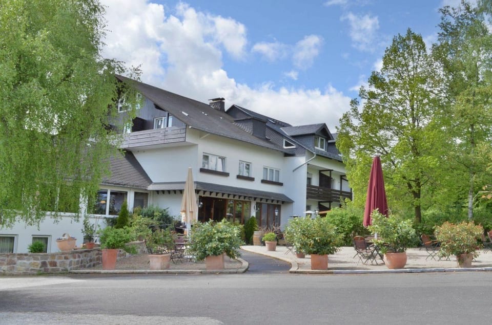 Landidyll Hotel Restaurant Birkenhof Hotel in Rhein-Hunsrück-Kreis