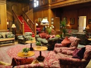 Lands of Loyal hotel Hotel in Scotland