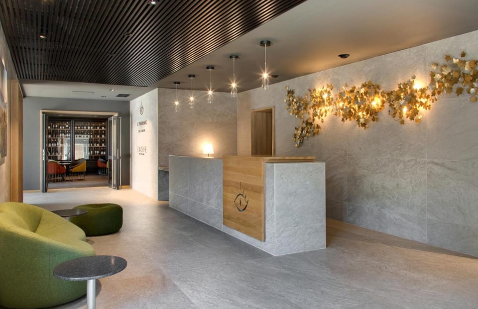 Le Panoramic Hotel in Sancerre