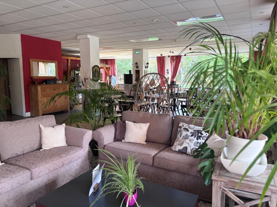 Logis Hotels La Cremaillere Hotel in Provence-Alpes-Côte d'Azur