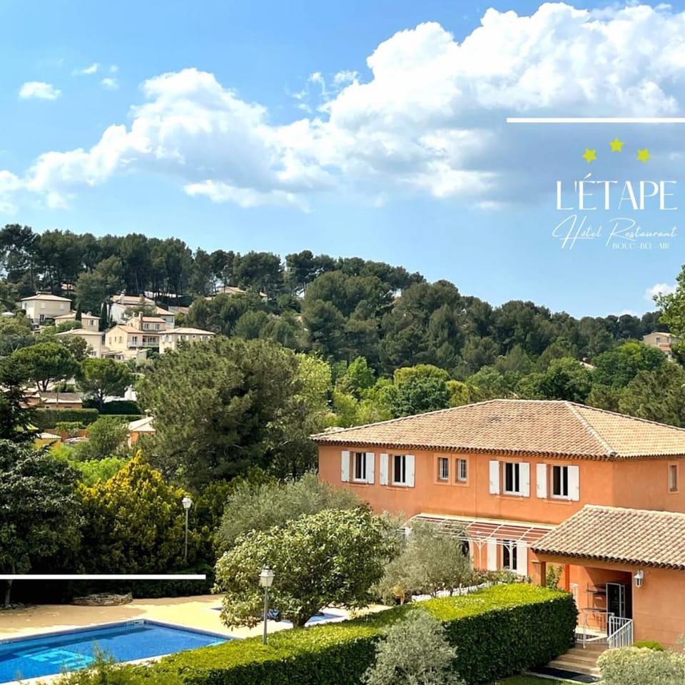 LOGIS HOTEL & RESTAURANT L'ETAPE Bouc Bel Air - Gardanne Hotel in Provence-Alpes-Côte d'Azur