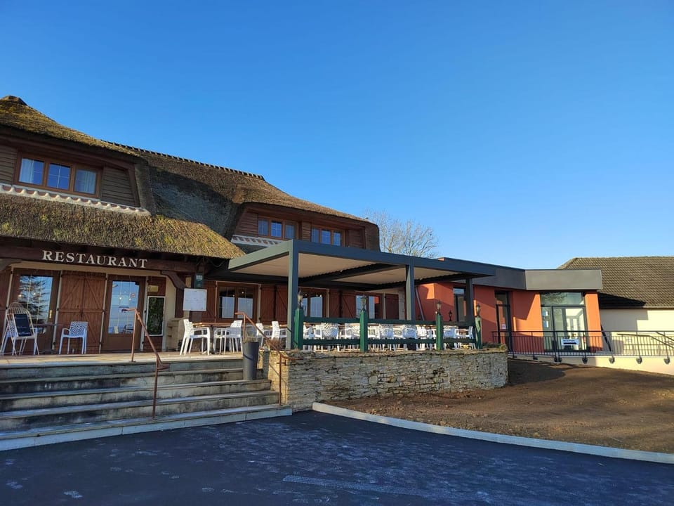 Relais Saint Michel Hotel in Bourgogne-Franche-Comté