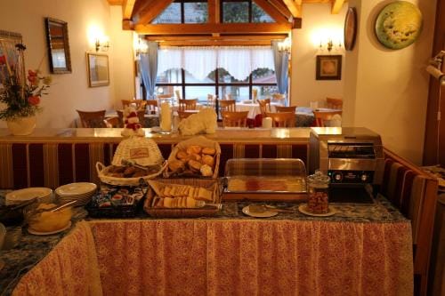 Park Hotel Mater Dei Hotel in Pozza di Fassa