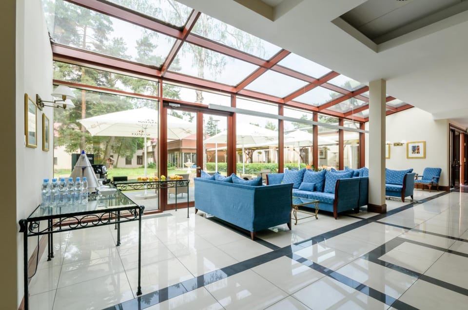 Park Rekreacyjno-Biznesowy Las Woda Hotel in Masovian Voivodeship