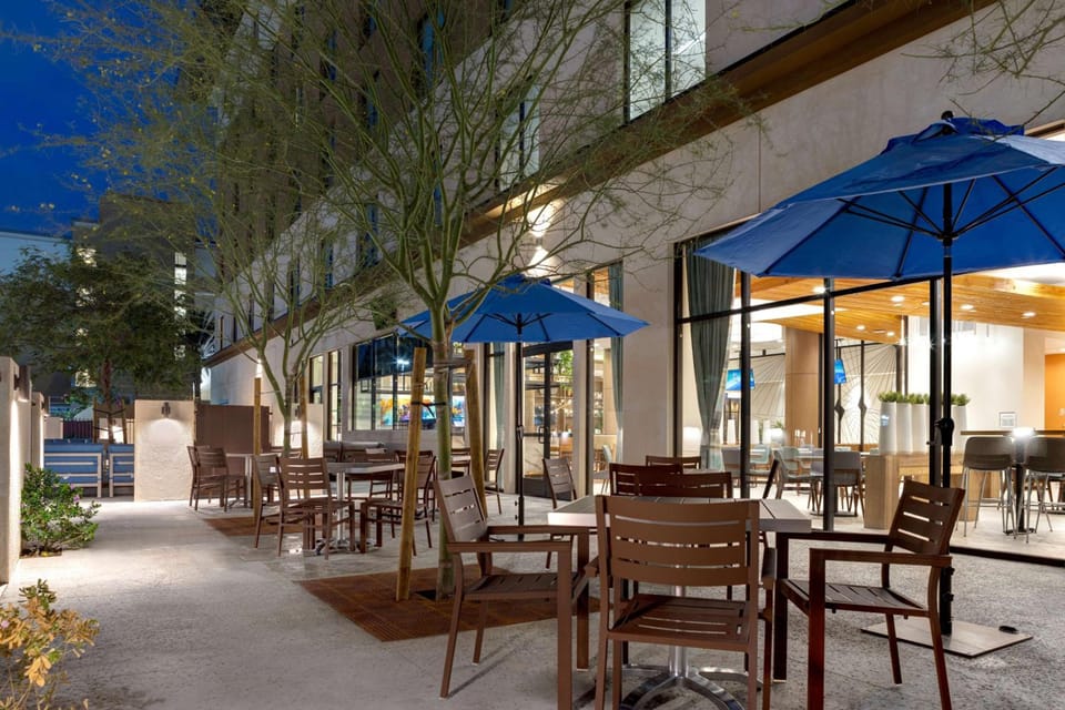 Hilton Garden Inn Anaheim Resort Hotel in Anaheim