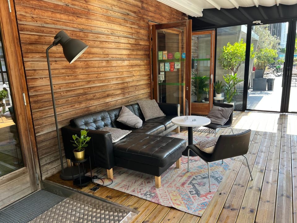 Auberge de Jeunesse HI Paris Yves Robert Hostel in Paris