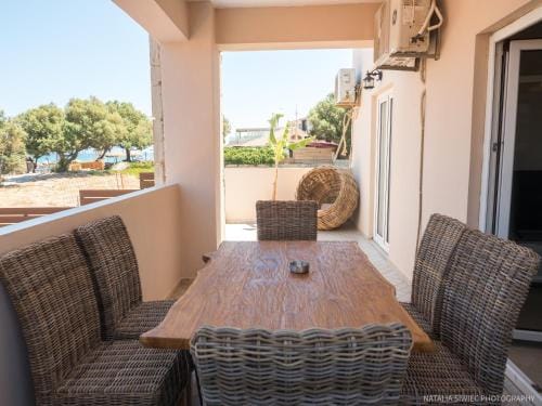 Alexandra SeaSide Villas Hotel in Platanias