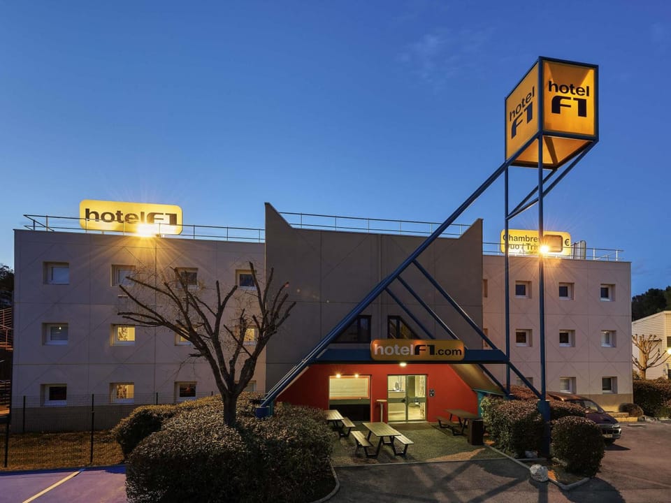 hotelF1 Saint Etienne Hotel in Saint-Étienne