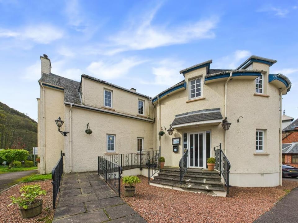 Distillery Guest House Hotel in Fort William