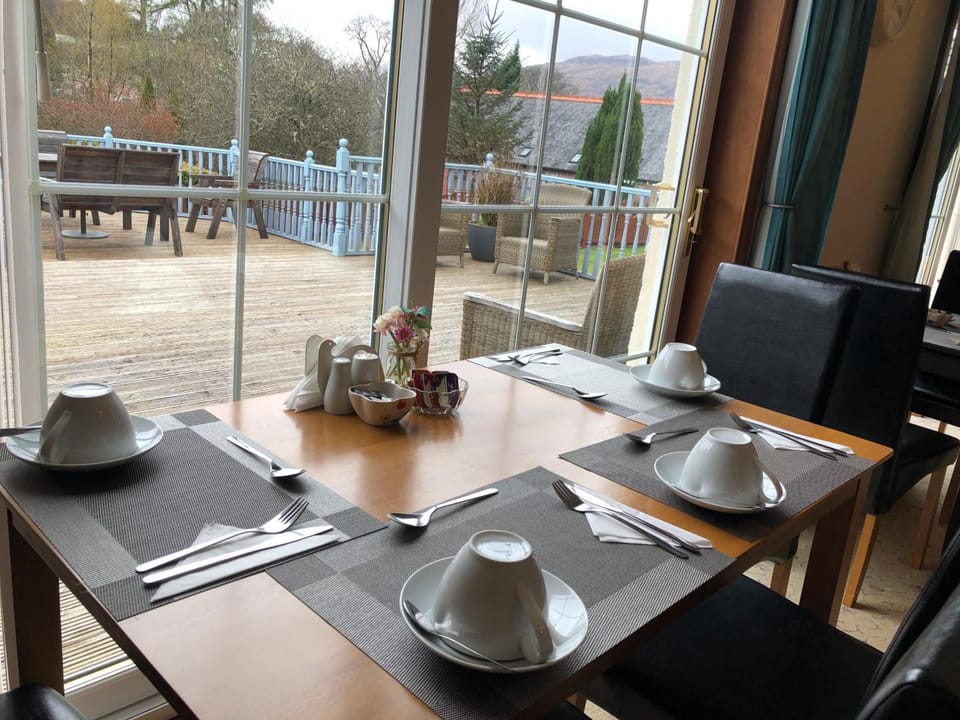 Distillery Guest House Hotel in Fort William