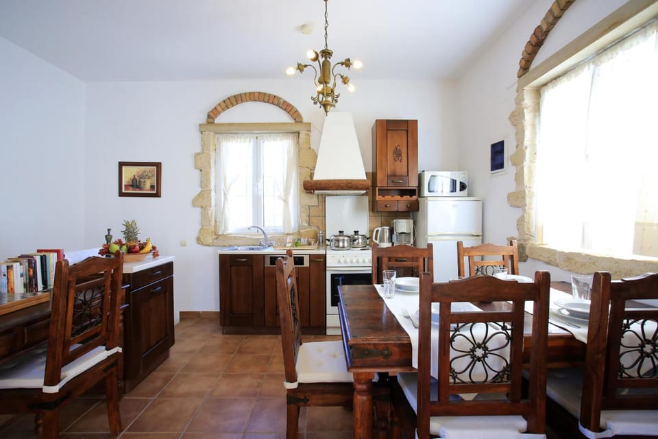 Villa Phaestias Hotel in Crete