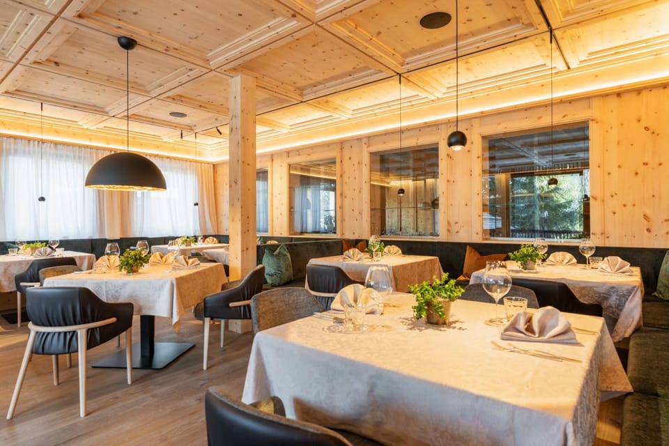 Sporthotel Panorama Hotel in Corvara