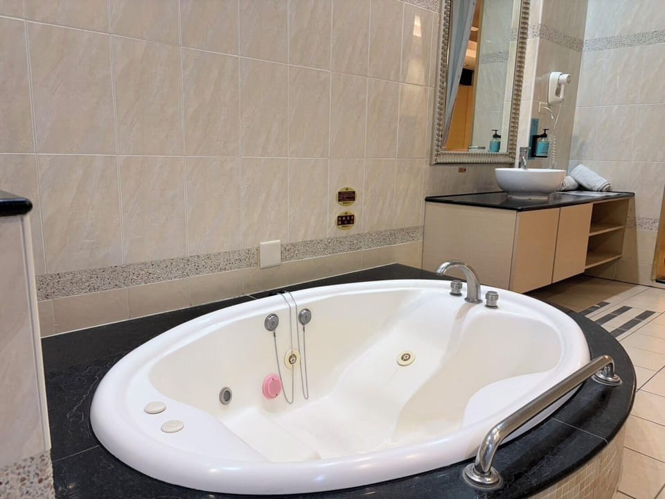 Lisa Motel Hotel in Kaohsiung