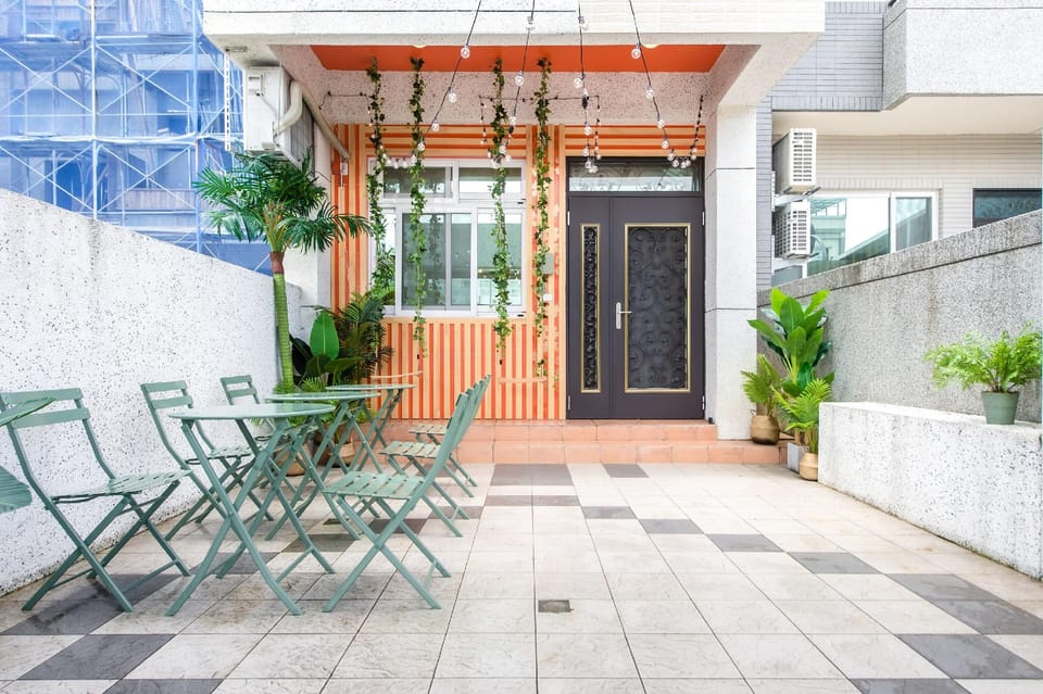 Pet Friendly Bear Station Smart Stay Hotel in Taiwan, Province of China