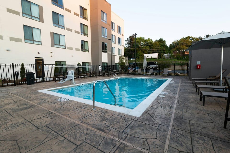 Courtyard by Marriott Cartersville Hotel in Cartersville