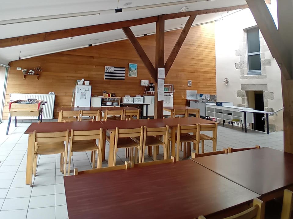 Auberge de Jeunesse HI Pontivy Hostel in Brittany