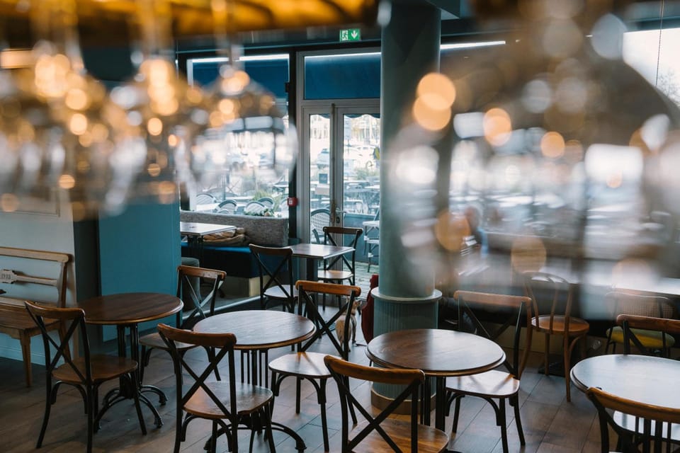Bar/lounge