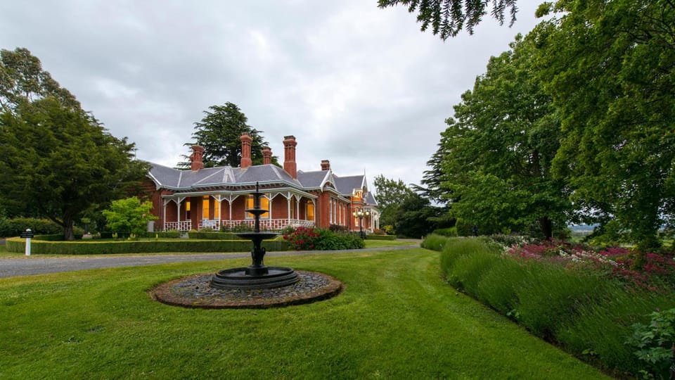 Arcoona Manor Hotel in Deloraine