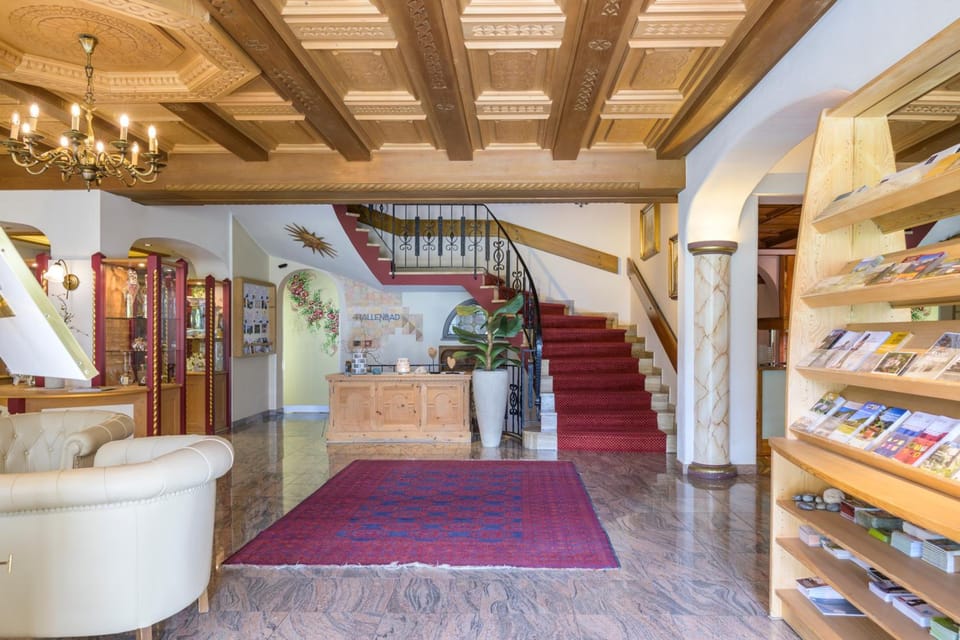 Glanzhof Hotel & Apartments Hotel in Merano