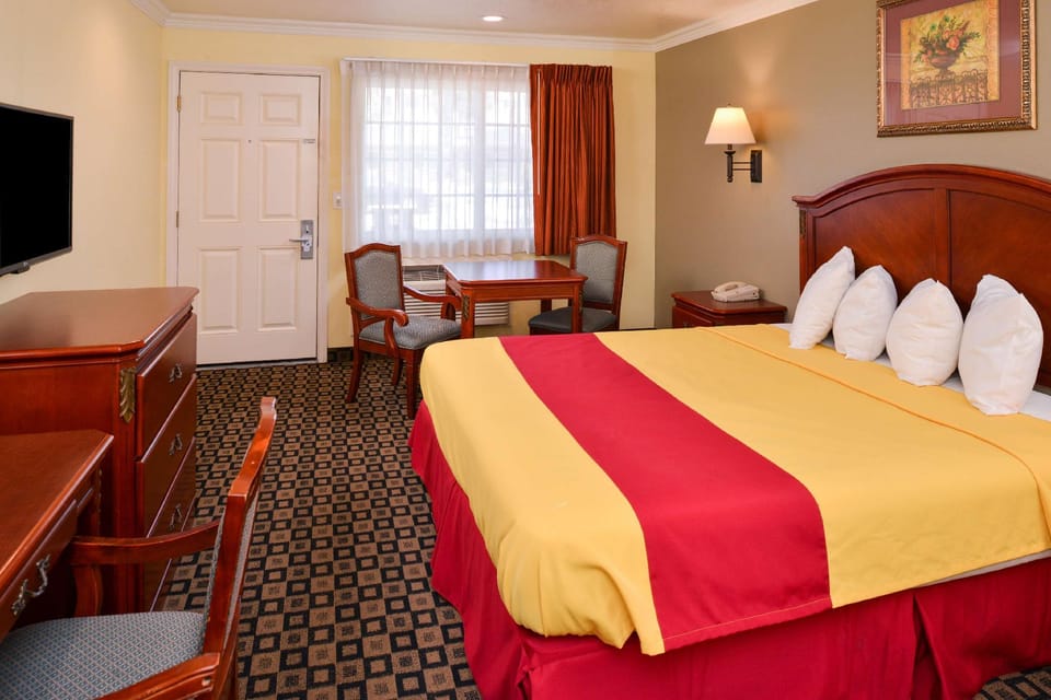 Guestroom
