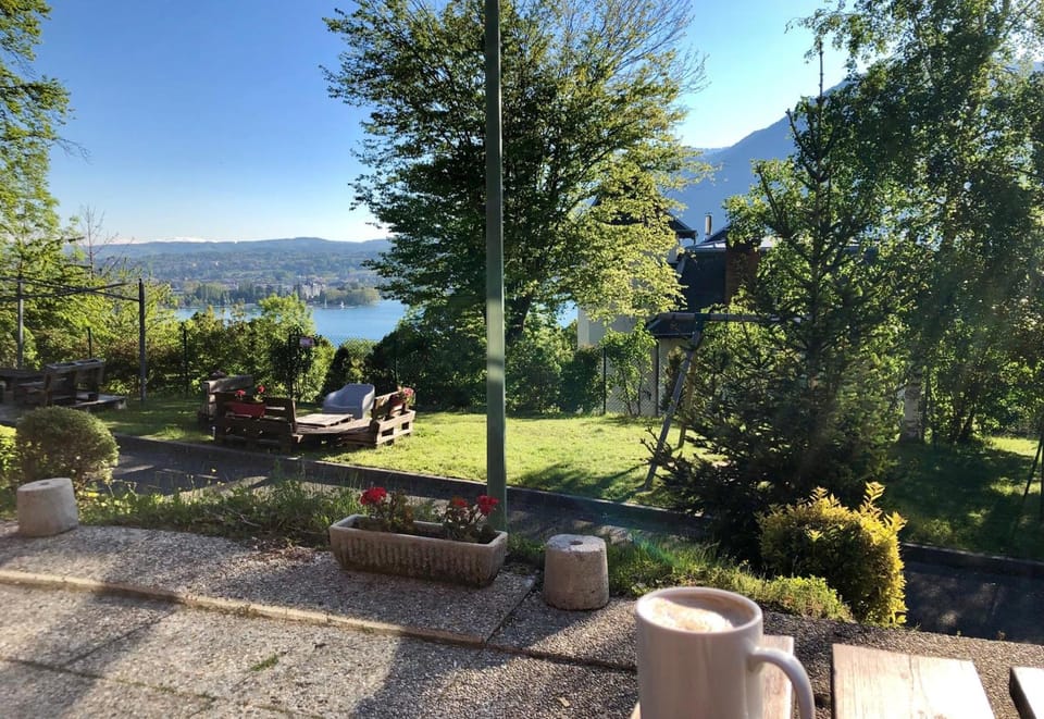 Auberge de Jeunesse HI Annecy Hostel in Annecy