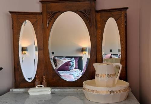 Nova Zembla Hotel in Flanders