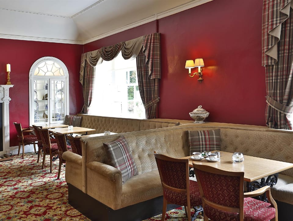 Strathaven Hotel Hotel in England