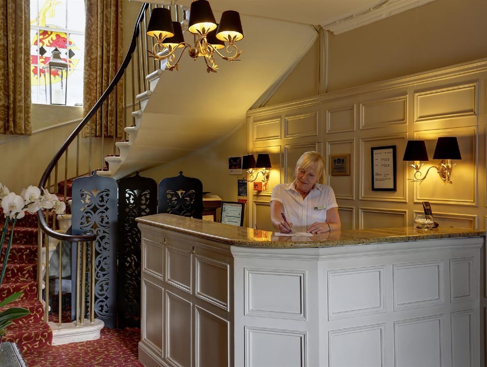 Strathaven Hotel Hotel in England