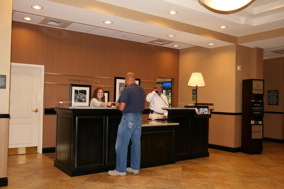 Hampton Inn & Suites Barstow Hotel in Barstow