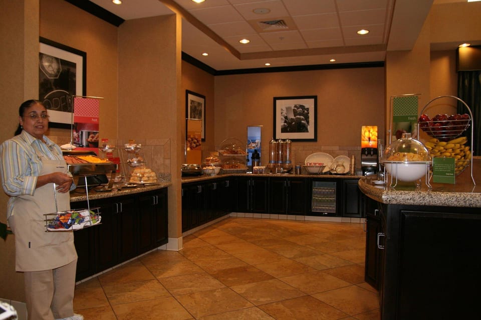 Hampton Inn & Suites Barstow Hotel in Barstow