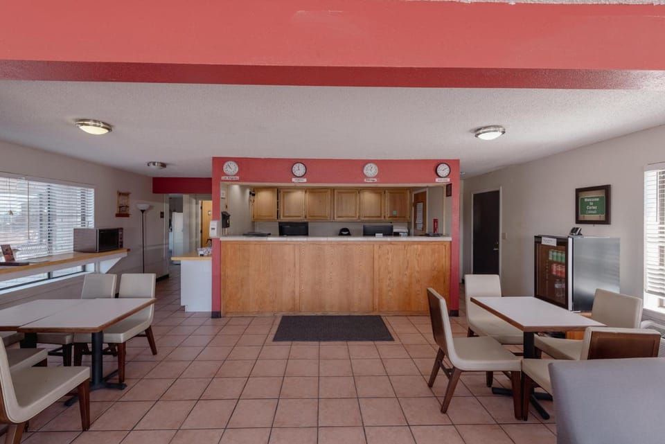 Econo Lodge Cortez near Mesa Verde Hotel in Cortez