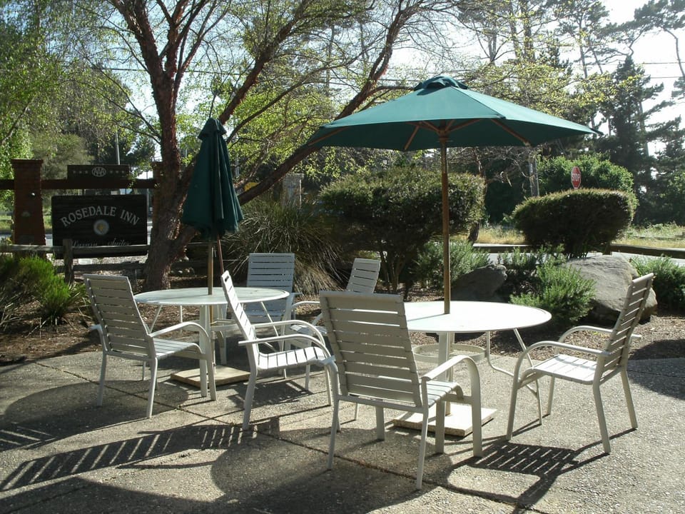 Rosedale Inn Hotel in Pacific Grove
