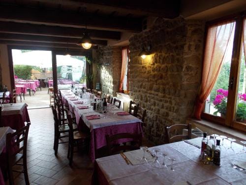 Osteria Belvedere Hotel in Marche