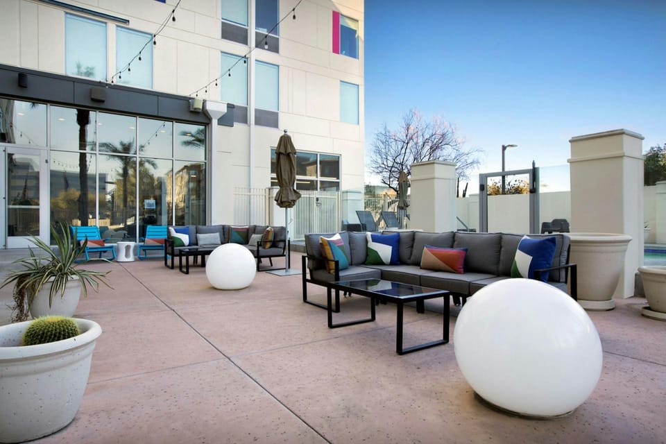 Aloft by Marriott Phoenix-Airport Hotel in Phoenix
