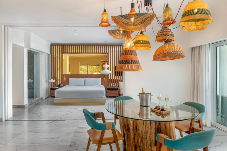 ME Cabo by Meliá – Adults Only Hotel in Cabo San Lucas