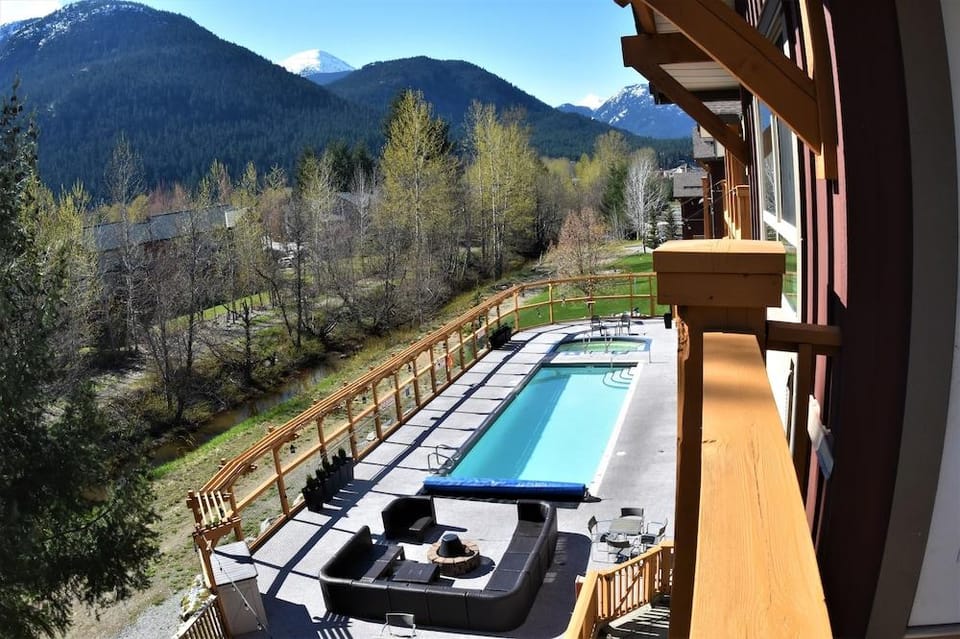 Pemberton Valley Lodge Resort in Pemberton