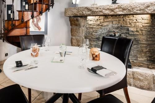 Logis L'Auberge - Maison Glenn Anna Hotel in Brittany