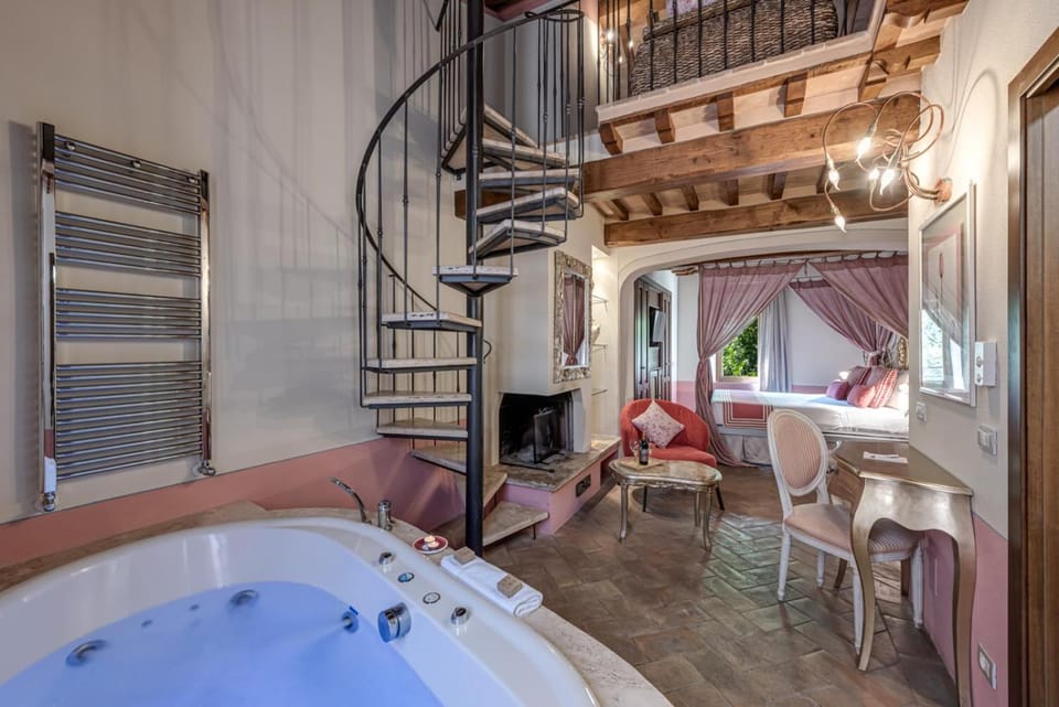 Palazzo del Capitano Wellness and Relais Hotel Hotel in San Quirico d'Orcia