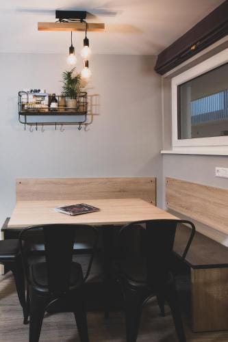 Das Schlafwerk Stuttgart-Nord VOLLDIGITALES HOTEL-SELF-CHECK IN - keine Rezeption-LowBudget-cashless Hotel in Stuttgart