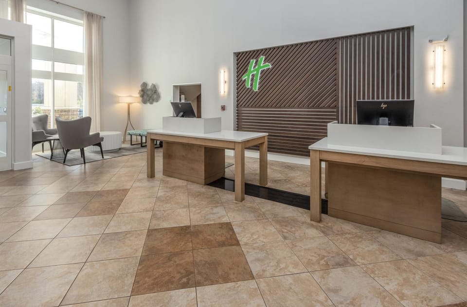 Holiday Inn & Suites Memphis - Wolfchase Galleria​ by IHG Hotel in Bartlett