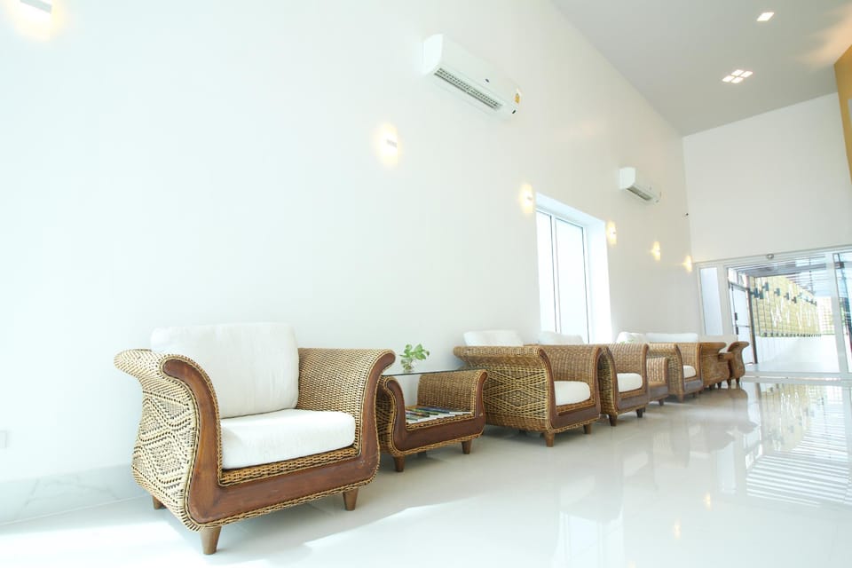 Convenient Grand Hotel Hotel in Bangkok