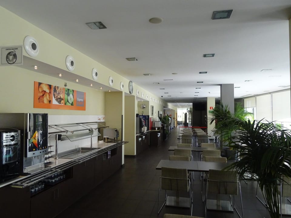 Coffee shop