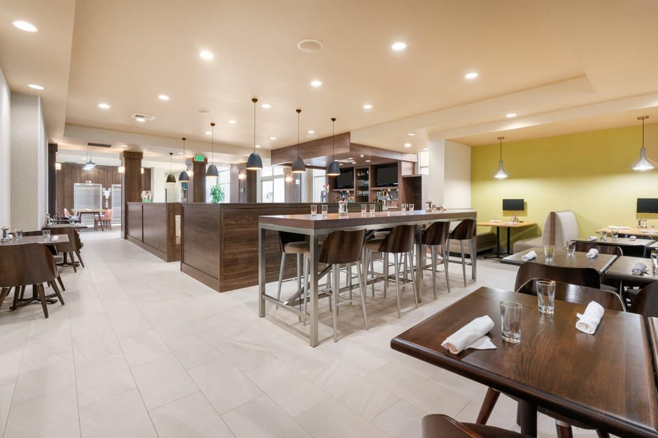 Holiday Inn Yakima By IHG Hotel in Yakima