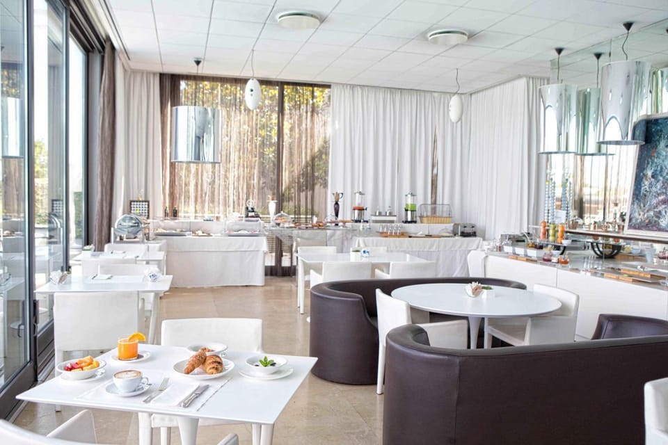 Riviera Golf Resort Hotel in Marche