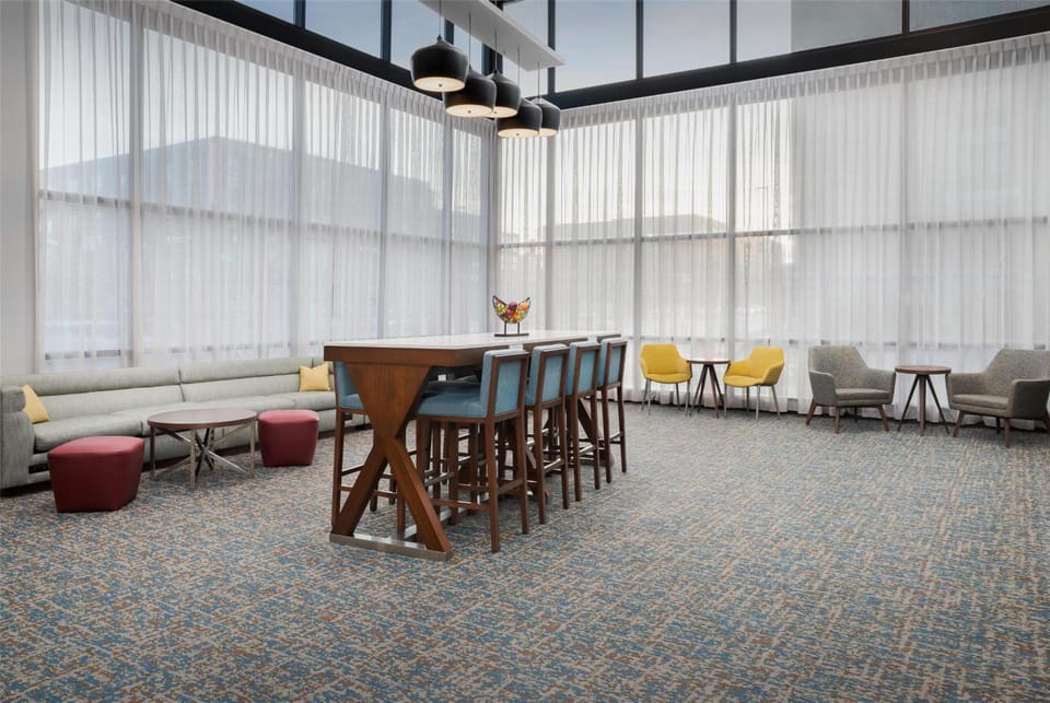 Hampton Inn & Suites Omaha-Downtown Hotel in Omaha