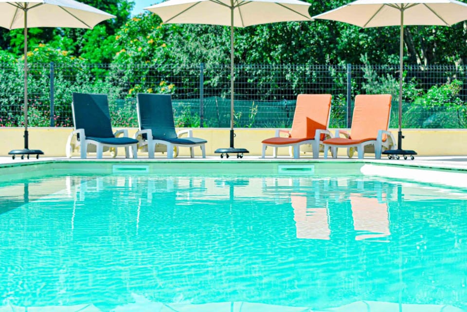 Hotel Du Viaduc Hotel in Tarascon