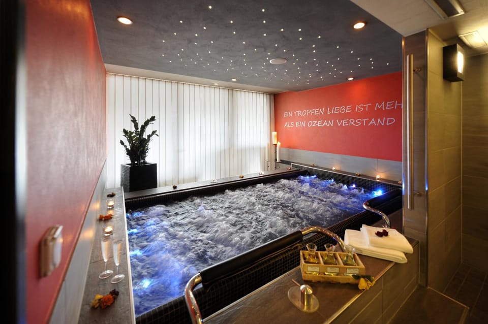 Hot tub